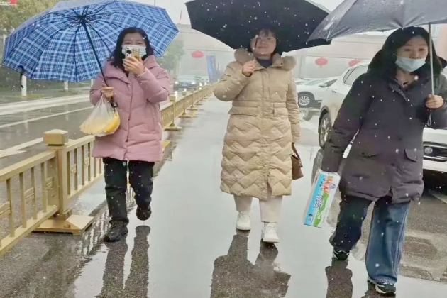 推开一扇门 走进一颗心——石油普教中心长庆未央湖学校六年级组2025年寒假大家访活动
